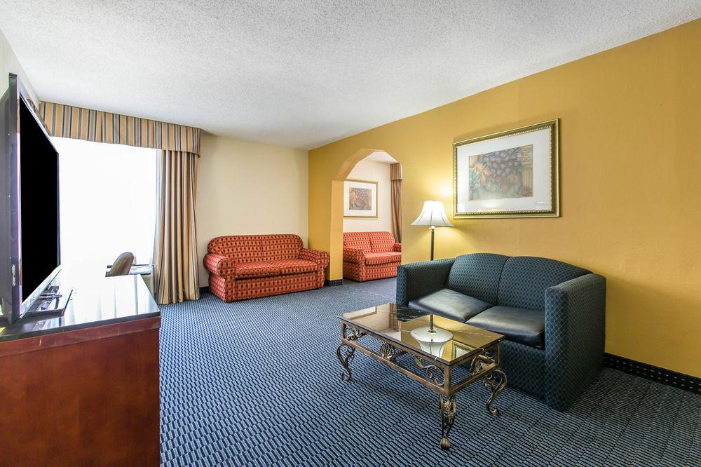 Days Inn By Wyndham Havelock Zewnętrze zdjęcie